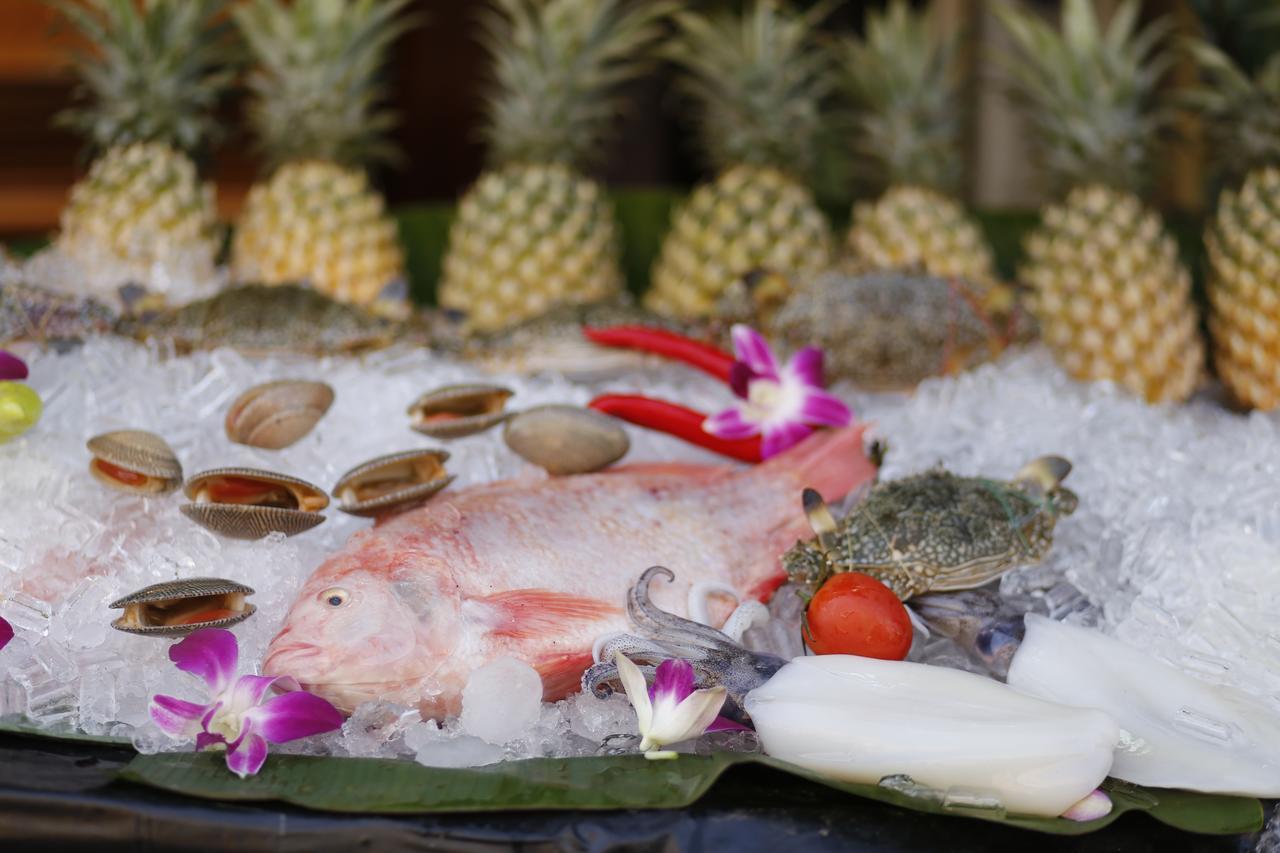 Baan Kamala Fantasea Hotel Bagian luar foto